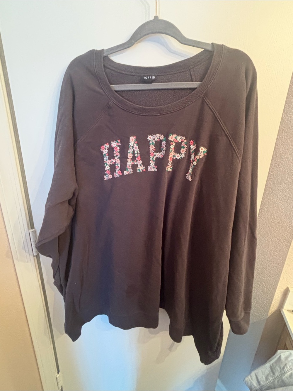 Torrid 'HAPPY' Floral Applique Sweatshirt - grey